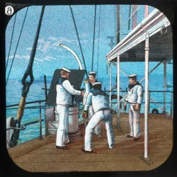 Jobber en 3-pund -- H.M.S. Blake, ca 1900.