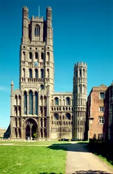 Ely Cathedral, (fra 1102), Vestfasade, Ely, Cambridgeshire, Storbritannia