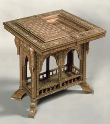 Spillebord, med forseggjort elfenben og ibenholt innlegg, indo-portugisisk, ca. 1830.