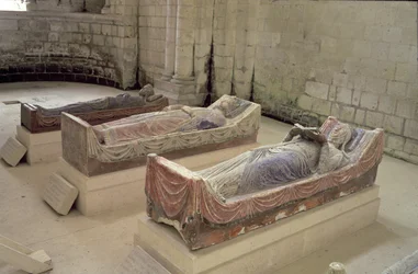 Tre Plantagenet-graver: Henrik II, Eleonore av Aquitaine og Richard I