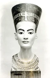 Byste av dronning Nefertiti, sett forfra, kopi av bysten i Det egyptiske museum, SMPK, Berlin