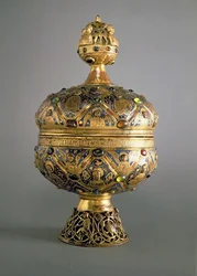 Ciborium, laget i Limoges av G. Alpais for klosteret i Montmajour