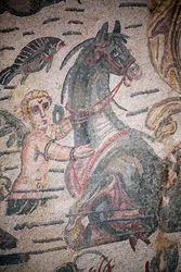 Hall of Arion. Marine scene. Marine skapninger. Nereides og tritoner. 3. - 4. århundre. Roman Villa of the Casale, Sicilia. UNESCO nettsted.