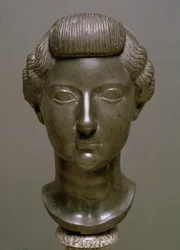 Leder for Livia Drusilla (56 f.Kr.-29 e.Kr.) Roman, ca. 30 f.Kr. (basalt)