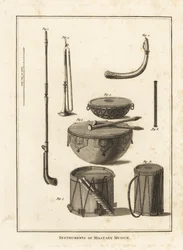 Militære musikkinstrumenter: trompet, horn, fife, kjeletromme, sidetromme