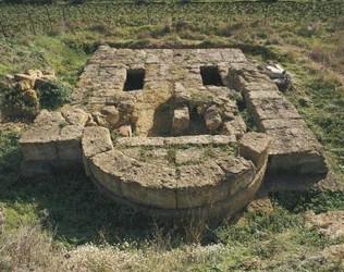 Gamle ruiner av en basilika, Valley Of The Temples, Agrigento, Sicilia, Italia
