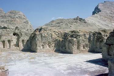 Ruinene av palasset til kong Shapur I (241-72), Sassanian (bilde)