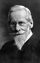 Sir William Crookes (1832–1919) engelsk vitenskapsmann