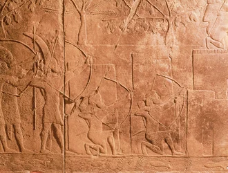 Beleiringen av Alammu av hæren til Sanherib (704-681 f.Kr.) detalj fra et panel fra Sørvest-palasset i Nineve, ca. 700 f.Kr. (gips) (se også 85704)