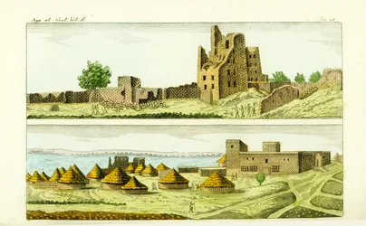 Utsikt over moskeen og husene i Sennar, Sudan (nederst), og ruinene av huset til Funj King of Sennar (øverst) på den blå nilen