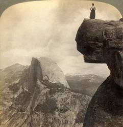 Med utsikt over Natures Grandest Scenery - fra Glacier Point N.E. Yosemite Valley, Cal., 1902.