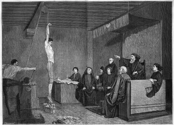 En domstol på 1400-tallet - forhør. Spørsmålet er suspendert med vekter på føttene. Gravering etter maleriet av Adolphe Steinheil (1850-1908) presentert på Salon de 1875.