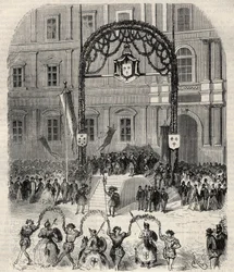 Veldedighetsfester i Marseille til minne om ankomsten til Francois I hvor han møtte pave Clemens VII: farandole dansee place saint Ferreol (Saint-Ferreol) foran tribunen til kong Francois I. Gravering i "" L