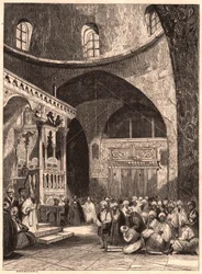 Rabbiner og menighet i en synagoge i Jerusalem