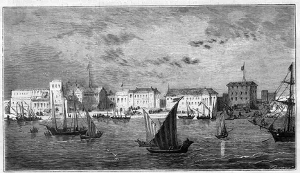 View of the city of Zanzibar in Africa. On the left, the French consulate. On the right, the sultan