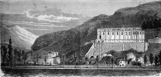 Utsikt over kirken under bygging nær den mirakuløse grotten Lourdes i Høypyreneene der Jomfruen til Bernadette Soubirous (1844-1879) dukket opp i 1858, nåværende pilegrimssted. Gravering av 1800-tallet