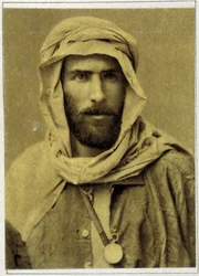 Portrett av Savorgnan de Brazza i 1882.