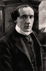 Harry Brodribb Irving 1870-1919, engelsk skuespiller, tidlig på 1900-tallet.