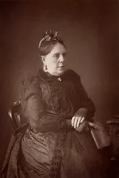 ""Annie French Hector (1825-1902) som skrev under navnet "Mrs Alexander". En mindre engelsk romanforfatter (woodburytype)
