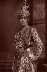 "" Henriette Rosine Bernard dite Sarah Bernhardt (1844-1923) (woodburytype)