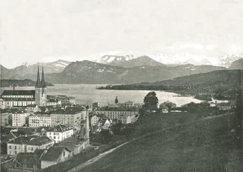 Utsikt over Luzern og dens fjell, Sveits, 1895.