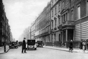 Harley Street, London, 1926-1927.