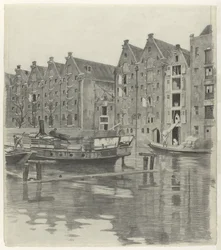 Lager ved en kanal