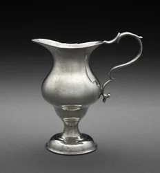 Fløtegryte, ca. 1764-98 (tinn)