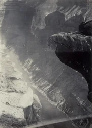Utsikt sørover mot Grand Cañon, Colorado-elven og Sheavwitz-krysset