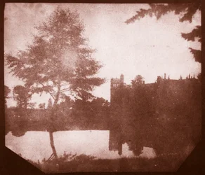 Lacock Abbey i speilbildet, ca. 1840