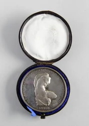 R.A. medalje tildelt George Frampton 10.12.1884 for den beste modellen av en figur (metall)