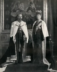 Kong George V og Queen Mary ved deres første åpning av parlamentet, 6. februar 1911, 1951.