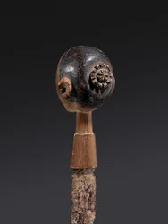 Kniv (stål og tre)