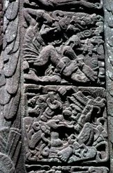 Hieroglyfer på Stela D ved Quirigua, Izabal, Guatemala, sen klassisk periode, ca. 600-900 e.Kr. (bilde)
