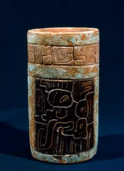 Maya-begravelsesfartøy fra Tikal, Peten, Guatemala, klassisk periode, ca. 300–900 e.Kr. (keramikk)