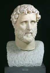 Portrettbyste av keiser Antoninus Pius (86-161) fra badene i Caracalla, Roma, ca. 140 (marmor)
