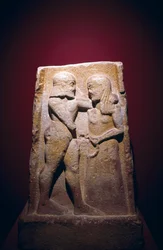 Stele som skildrer Menelaus og Helen, funnet i Sparta, Hellas, gresk sivilisasjon, sent på 700-tallet f.Kr.